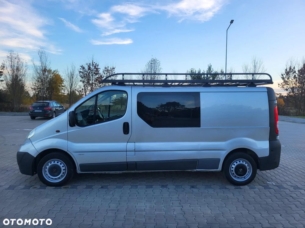 Opel Vivaro - 7