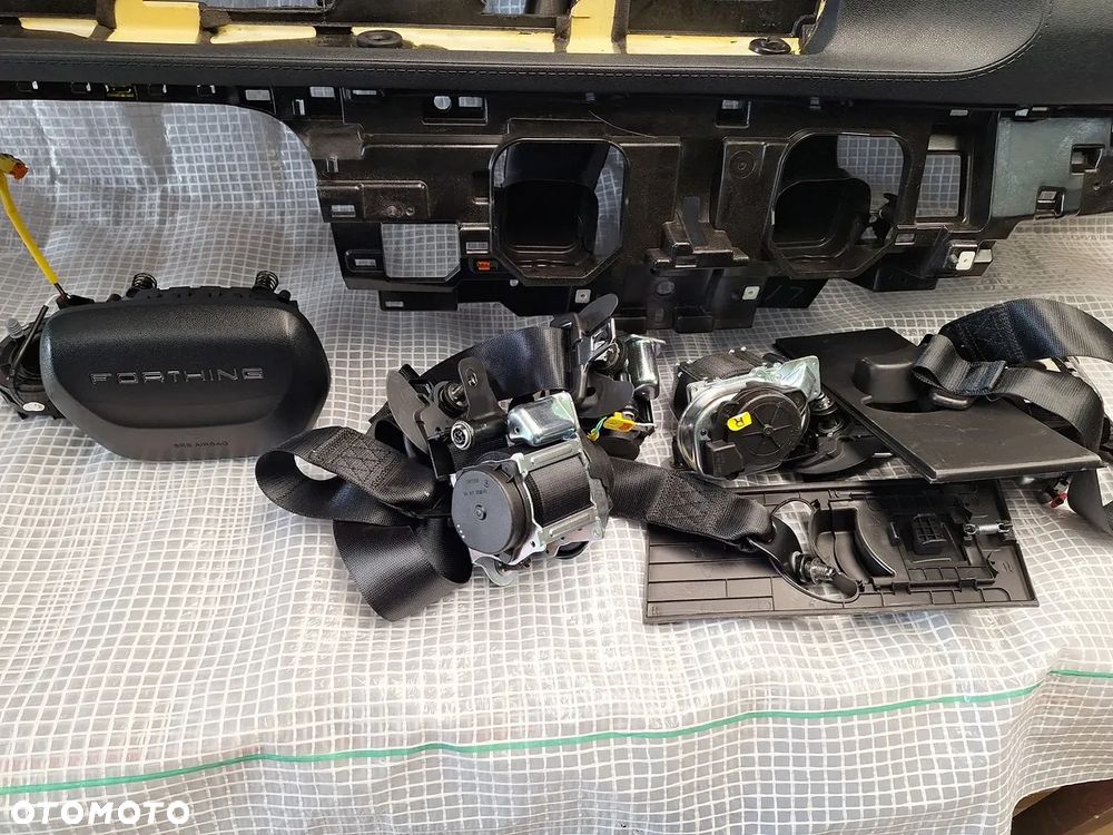 forthing t-five t5 t 5 dengfeng konsola deska poduszki airbag pasy orginal demontaz - 6