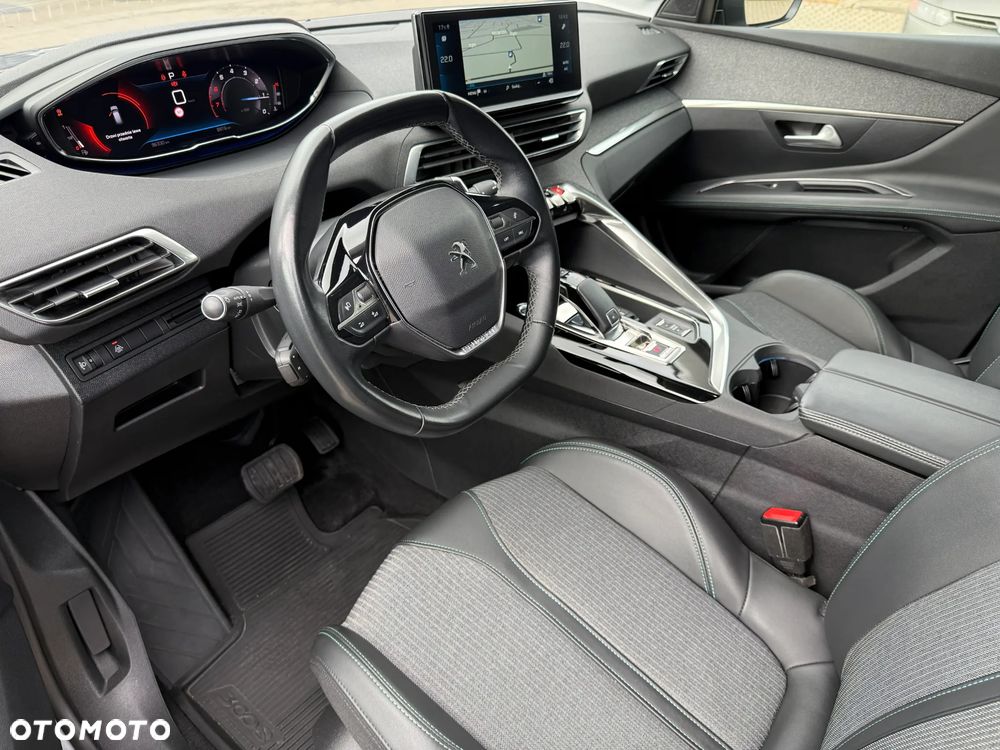 Peugeot 3008 1.2 PureTech Allure Pack S&S EAT8 - 25