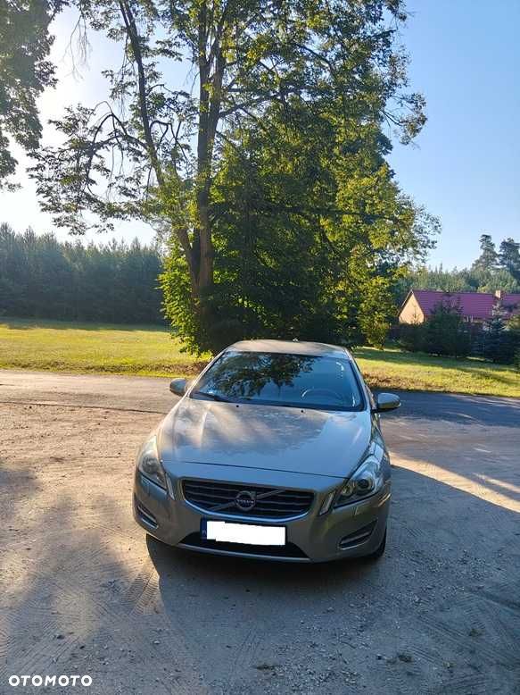 Volvo S60 - 2