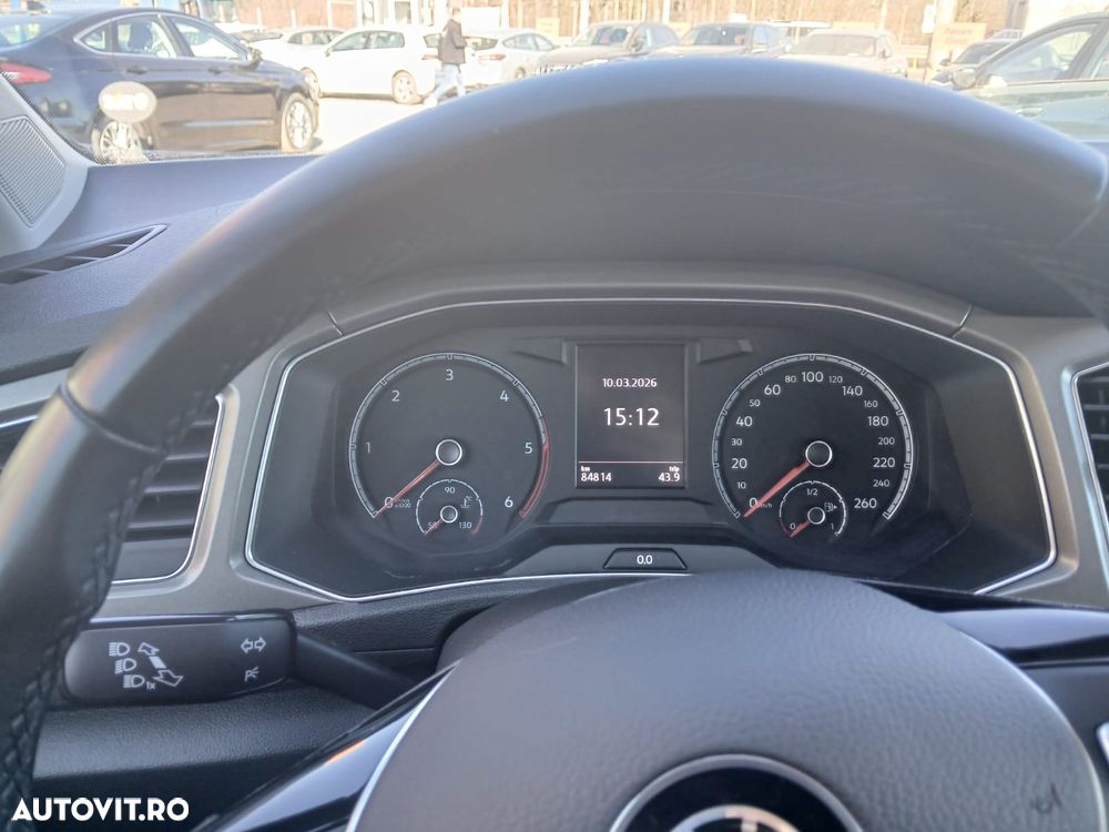 Volkswagen T-Roc 2.0 TDI Design - 10