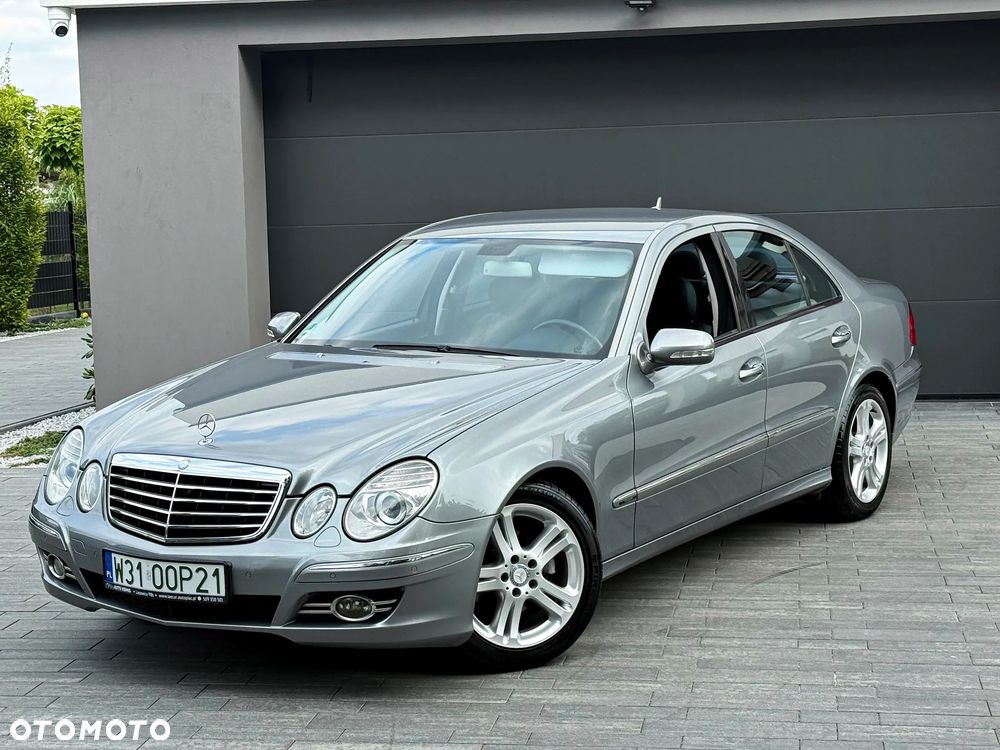 Mercedes-Benz E-Class 2009 photo 3
