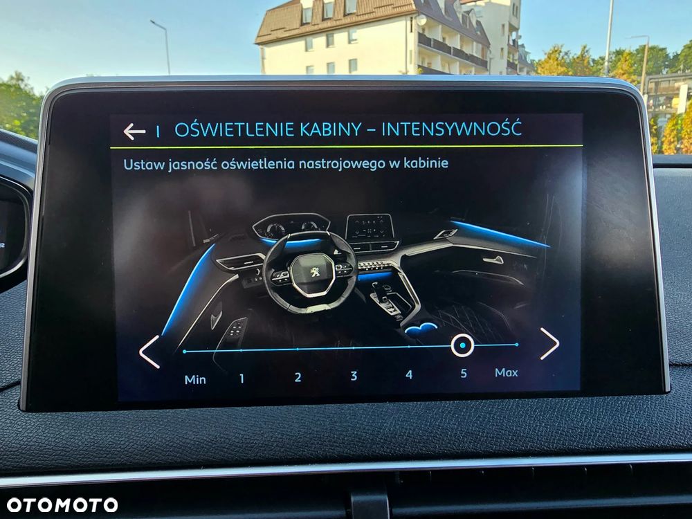 Peugeot 3008 1.6 PureTech HYbrid4 GT Line S&S EAT8 - 34