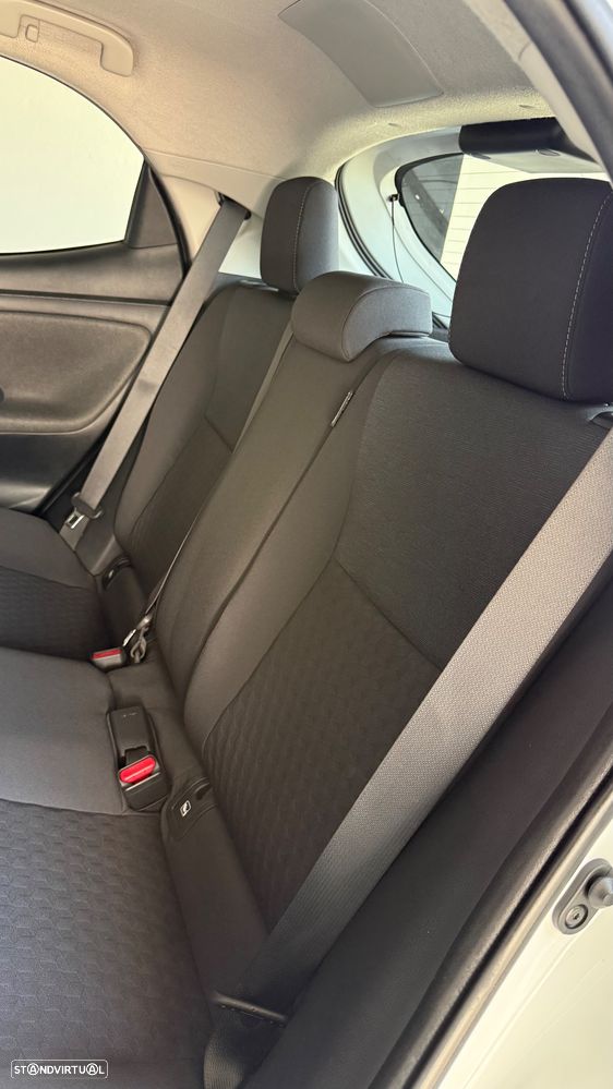 Toyota Yaris 1.5 HDF Exclusive - 19