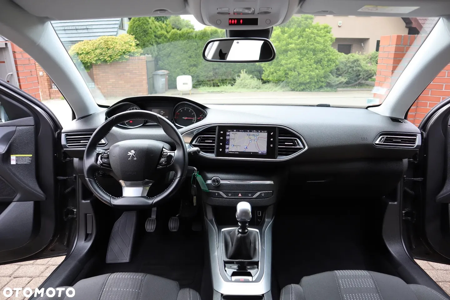 Peugeot 308 1.2 PureTech Allure S&S - 11