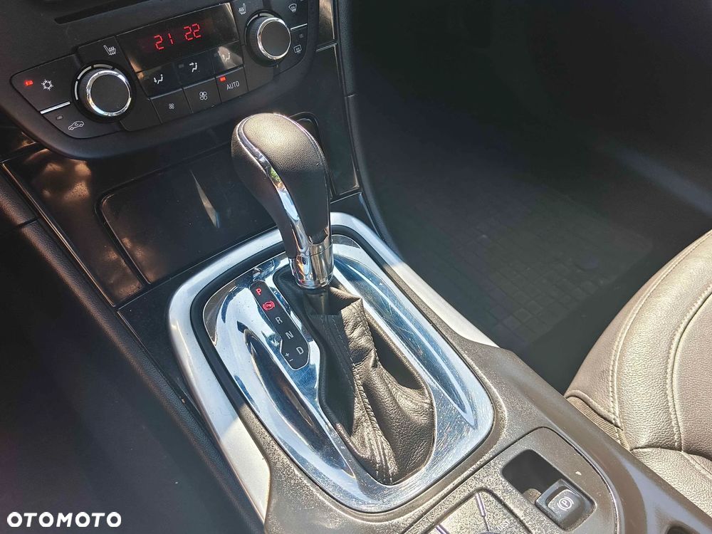 Opel Insignia 2.0 Turbo 4x4 Edition - 11