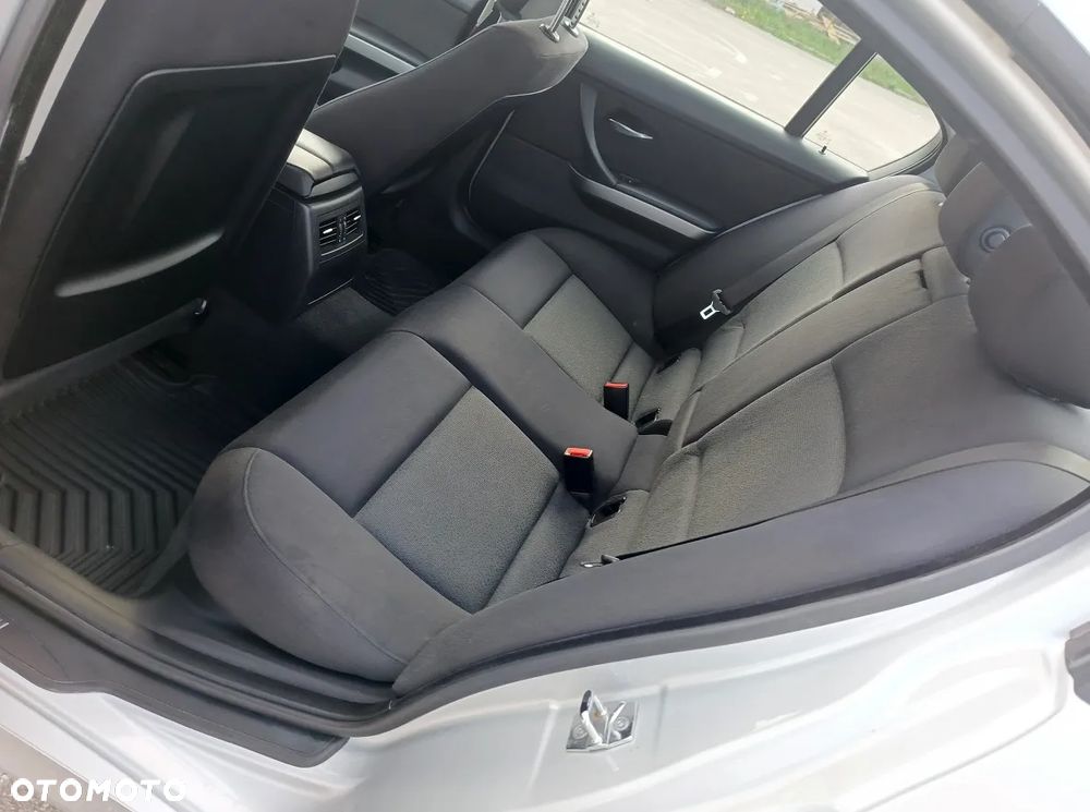BMW Seria 3 - 8