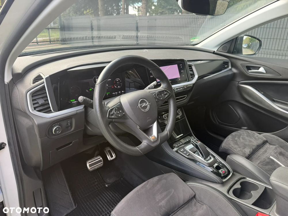 Opel Grandland Plug-in-Hybrid 1.6 DI Automatik GS Line - 11