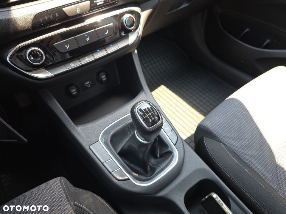 Hyundai i30 - 14