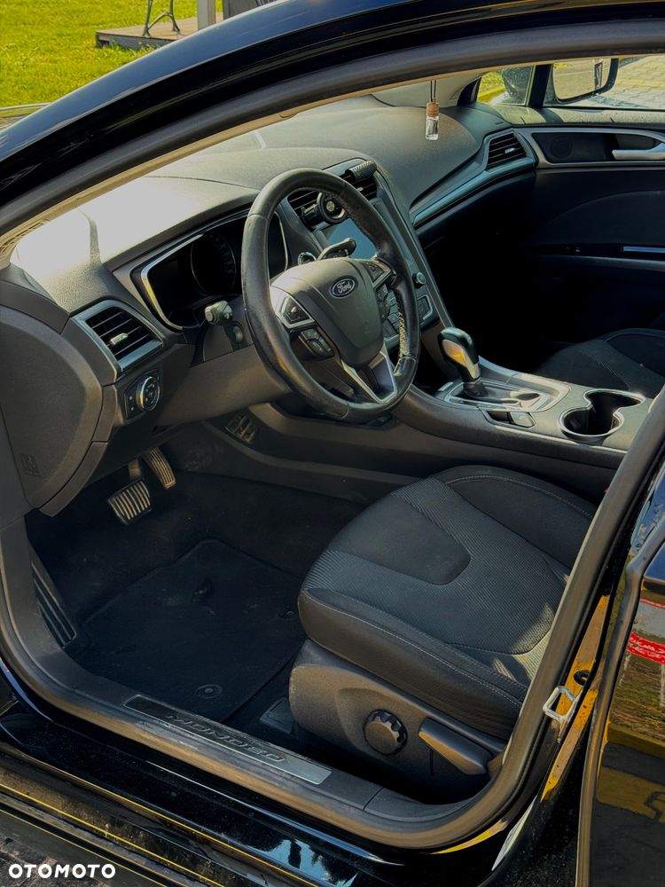 Ford Mondeo 2.0 TDCi Titanium PowerShift - 13