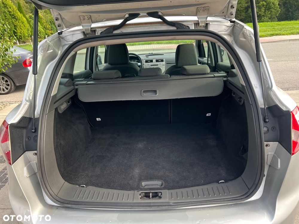 Ford Kuga 2.0 TDCi 2x4 Trend - 21