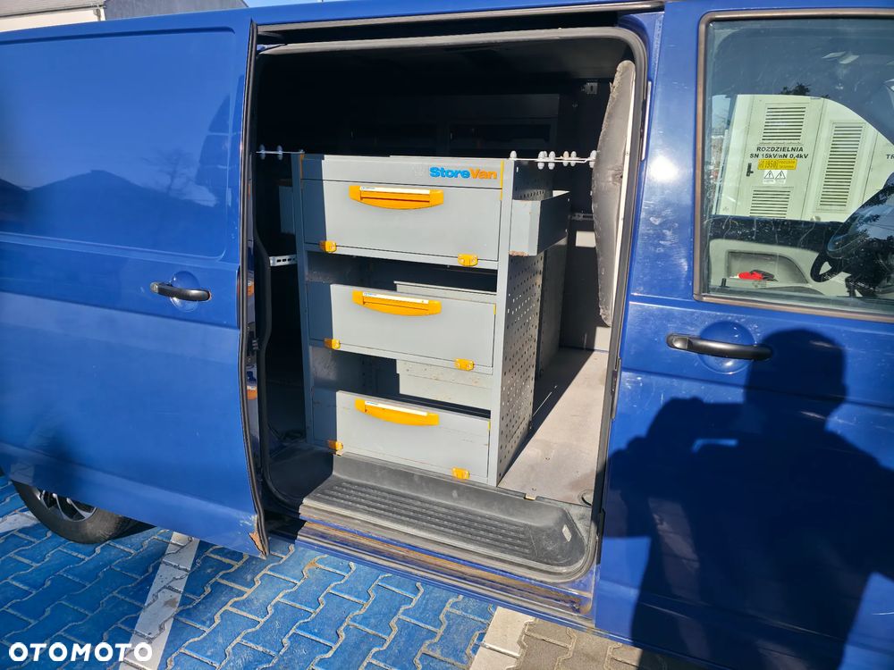 Volkswagen Transporter T5 - 5