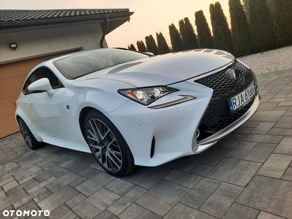 Lexus RC - 15