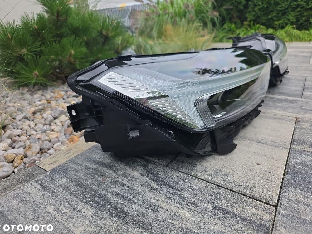 VOLVO XC60 II 2 LIFT Lampy przód Full Led System 32396575 32337383 Czarne - 6