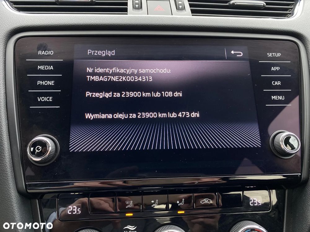 Skoda Octavia 1.6 TDI SCR Ambition DSG - 23