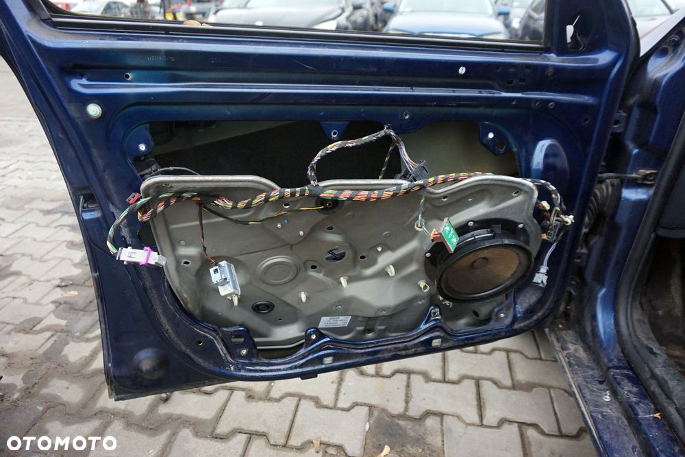 DRZWI PRZEDNIE LEWE OCTAVIA II KOMBI 9462  GRANATOWY SKODA 2004-2008 - 10