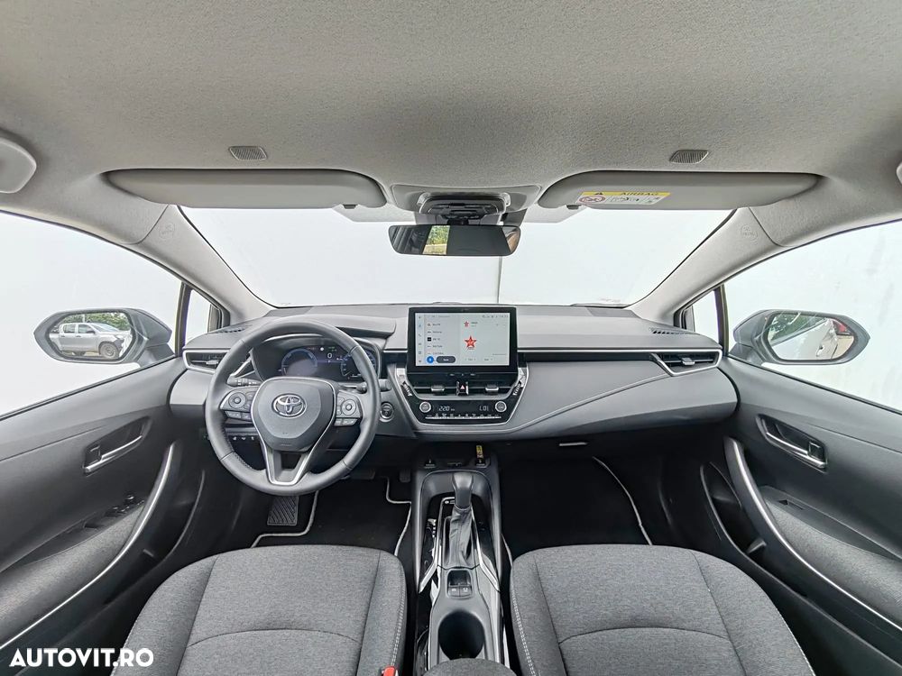 Toyota Corolla Sedan 1.8 HSD Business - 9