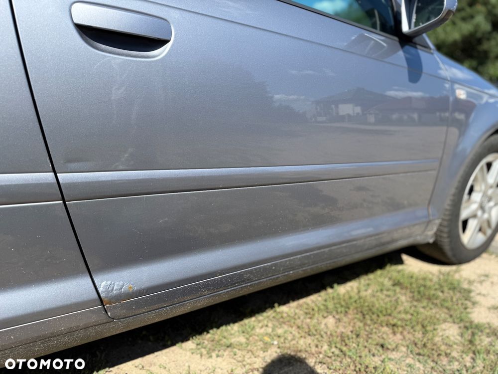 Audi A3 3-drzwiowe 1.6 FSI Ambiente - 11