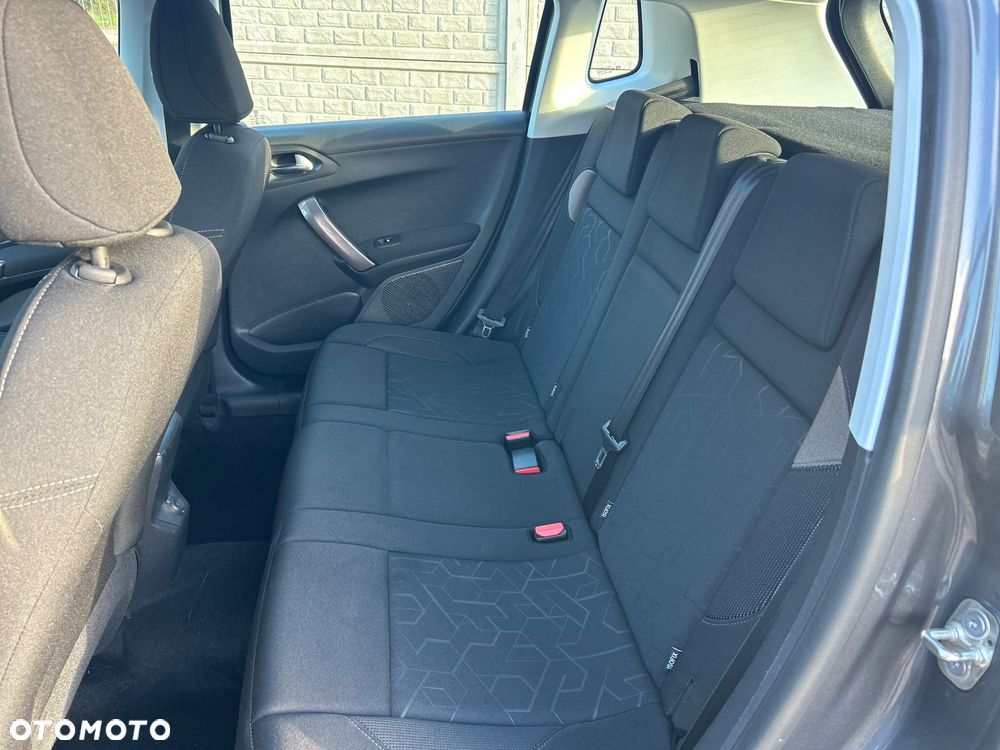 Peugeot 2008 PureTech 110 Style - 18