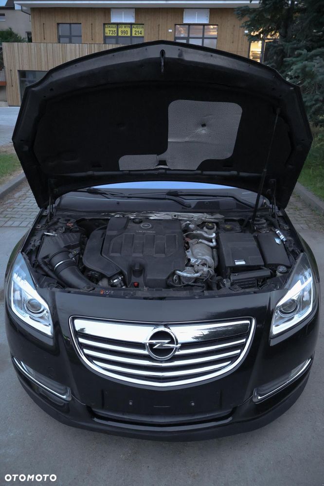 Opel Insignia - 36