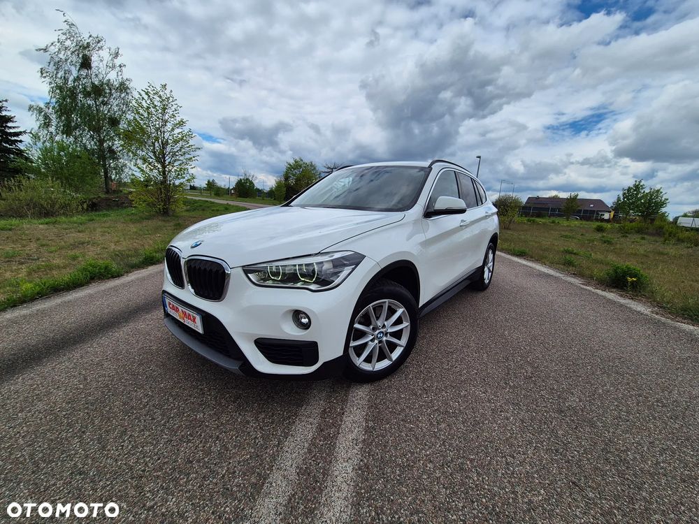 BMW X1 xDrive20d xLine - 38