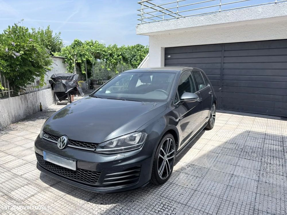 VW Golf 2.0 TDI GTD DSG - 5