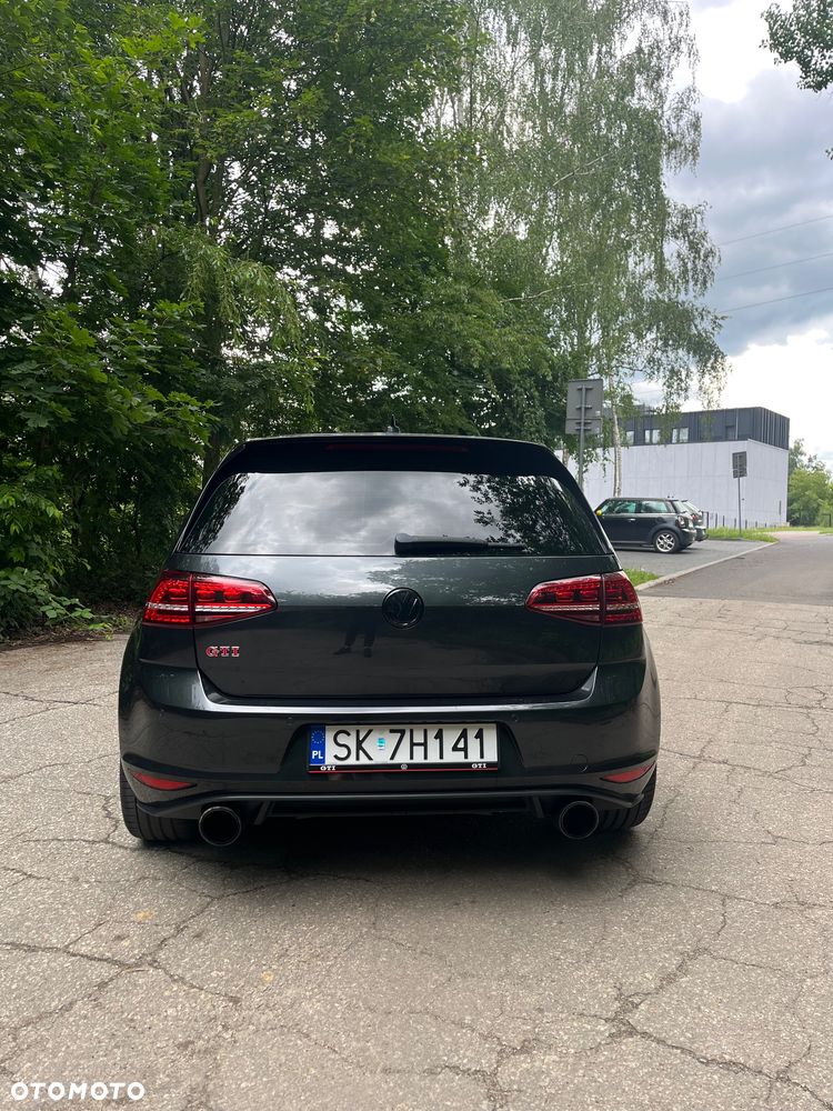 Volkswagen Golf 2.0 TSI BMT GTI Performance DSG - 19
