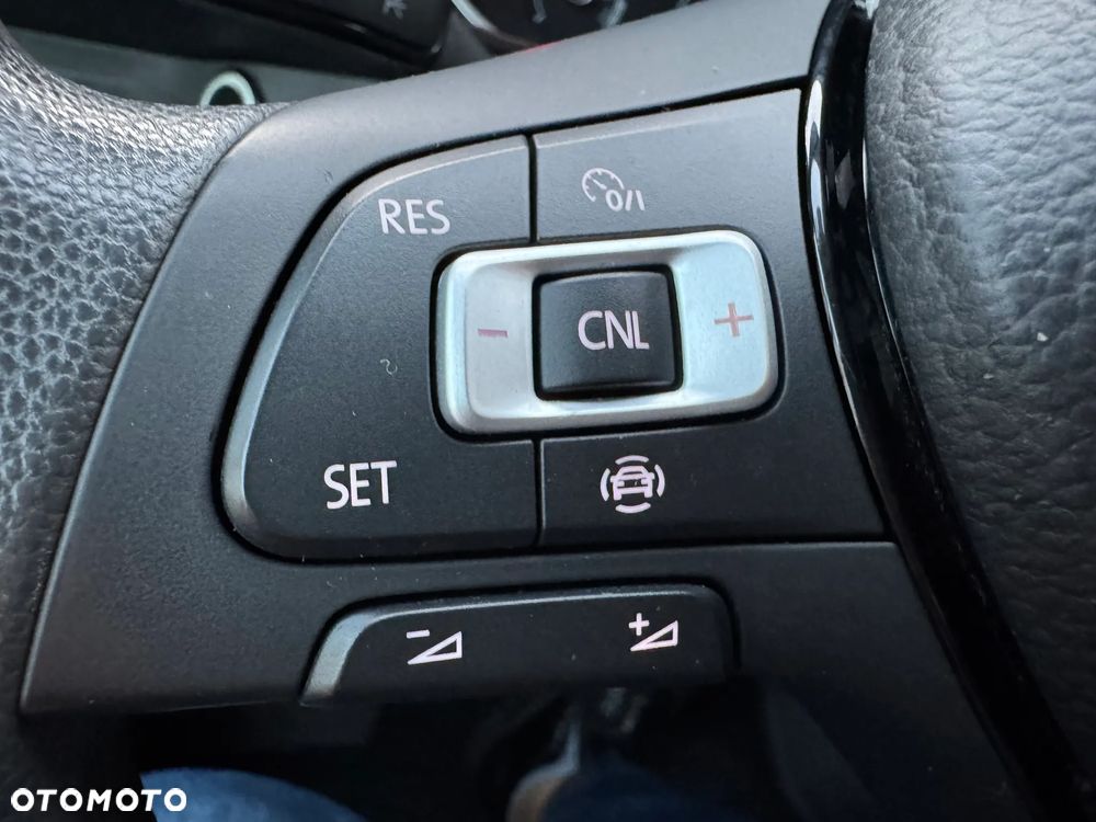 Volkswagen E-CRAFTER - 30