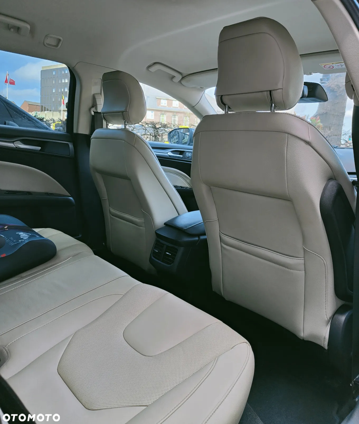Ford Mondeo 2.0 TDCi Titanium PowerShift - 7