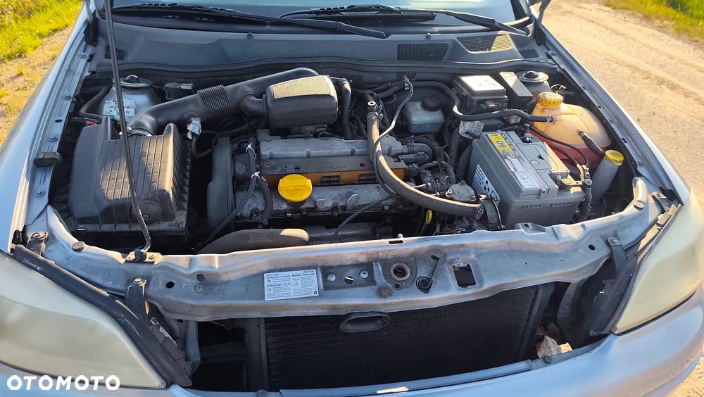Opel Astra 1.4 Start - 12