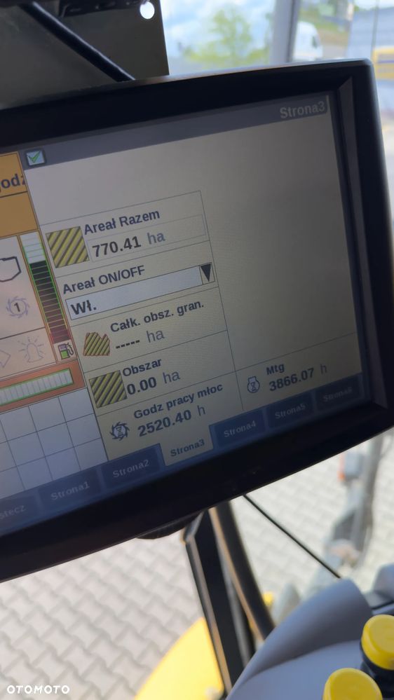 New Holland CR9080 4WD - 11