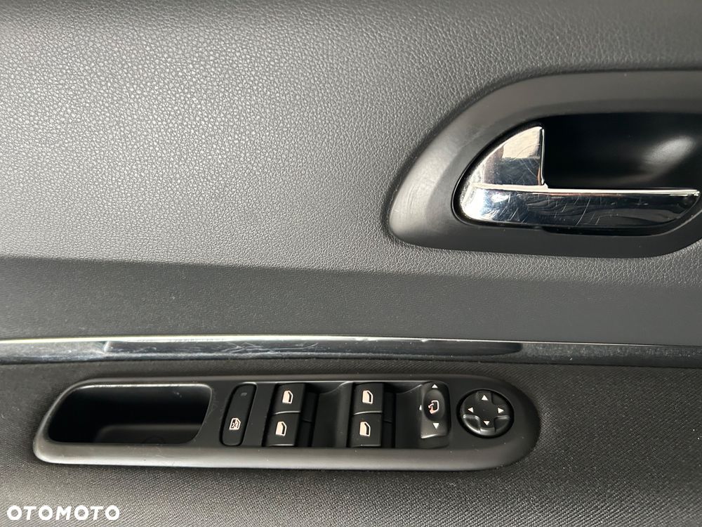 Peugeot 5008 PureTech 130 Access - 36