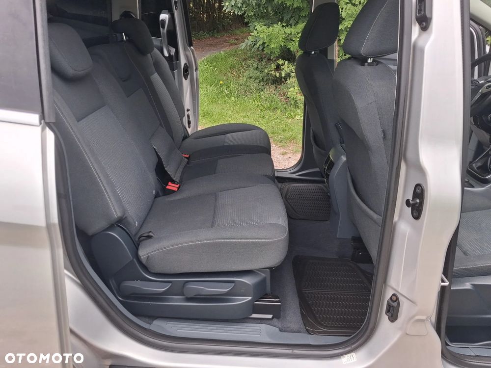 Ford C-MAX - 21