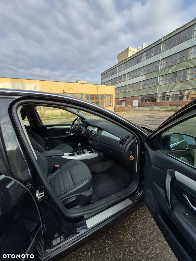 Renault Laguna 2.0 dCi Privilege - 5