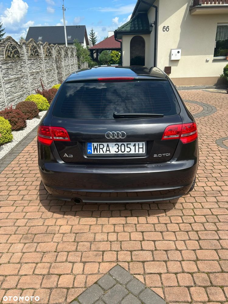 Audi A3 Sportback 2.0 TDI DPF Ambiente - 5