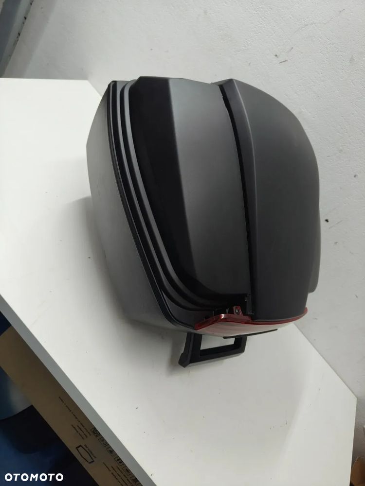 Kufer Centralny BMW C 600 SPORT  35 Litrów - 3