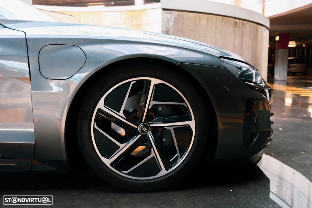 Audi e-tron GT RS quattro - 4
