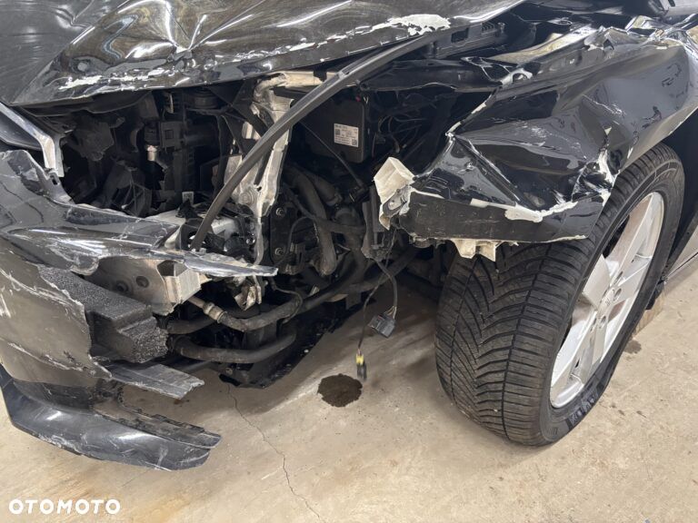 Audi A4 Avant 40 TDI S tronic - 10