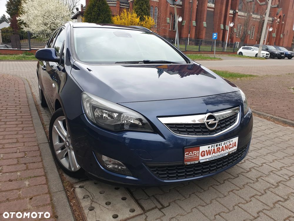 Opel Astra 1.4 Turbo Cosmo - 11