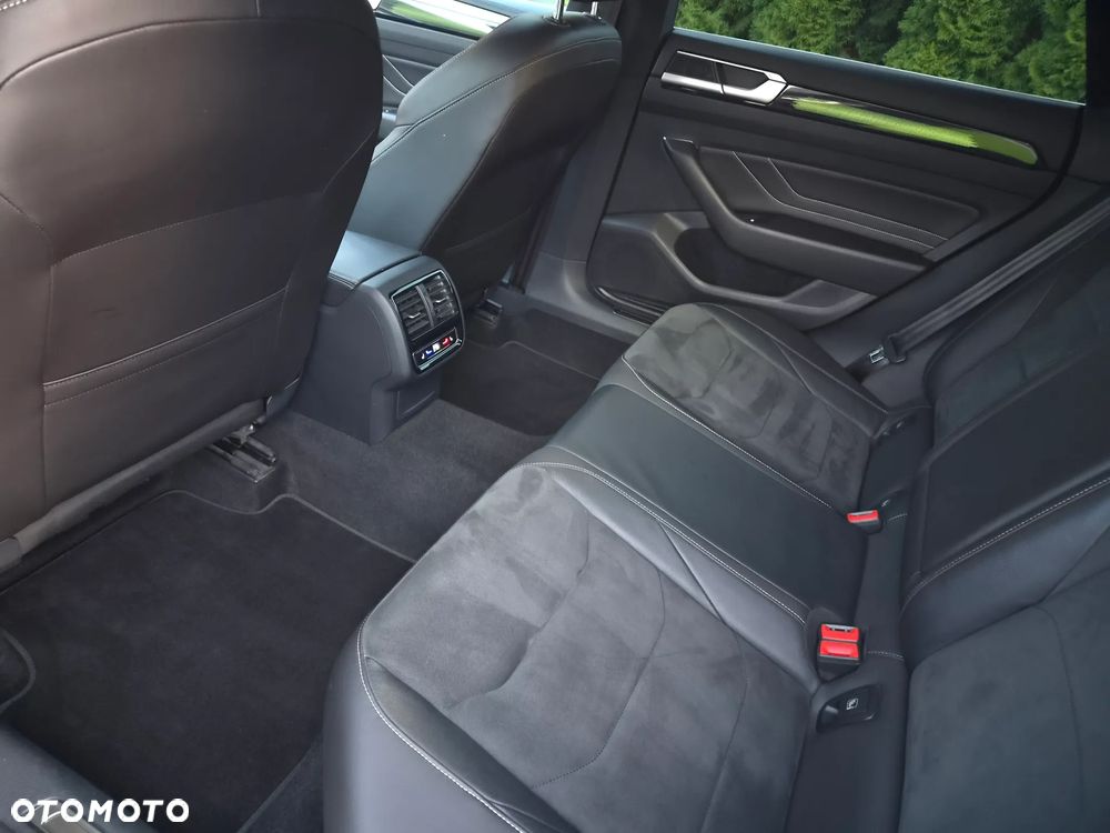 Volkswagen Arteon 2.0 TDI R-Line DSG - 20