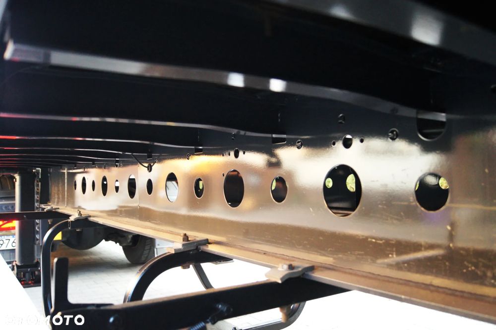 Wielton STANDARD OŚ PODNOSZONA SAF I DACH BARDZO ŁADNA - 10