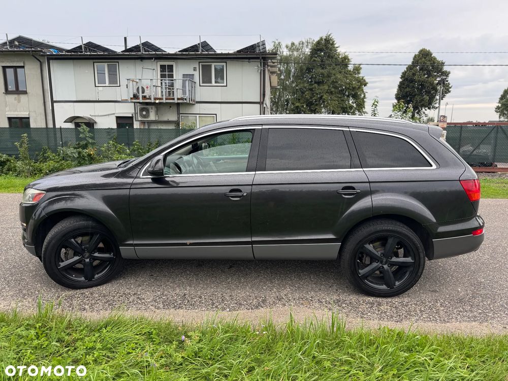 Audi Q7 4.2 FSI Quattro Tiptronic - 8