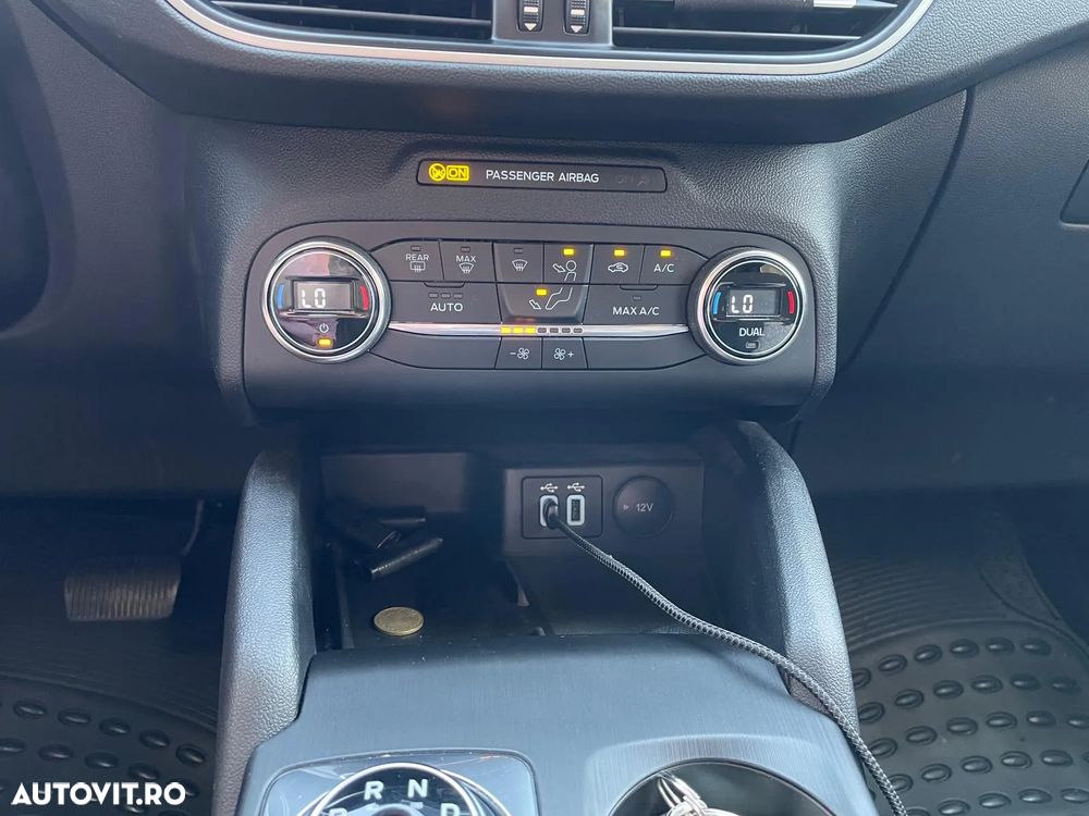 Ford Kuga 1.5 EcoBlue Aut. COOL&CONNECT - 9