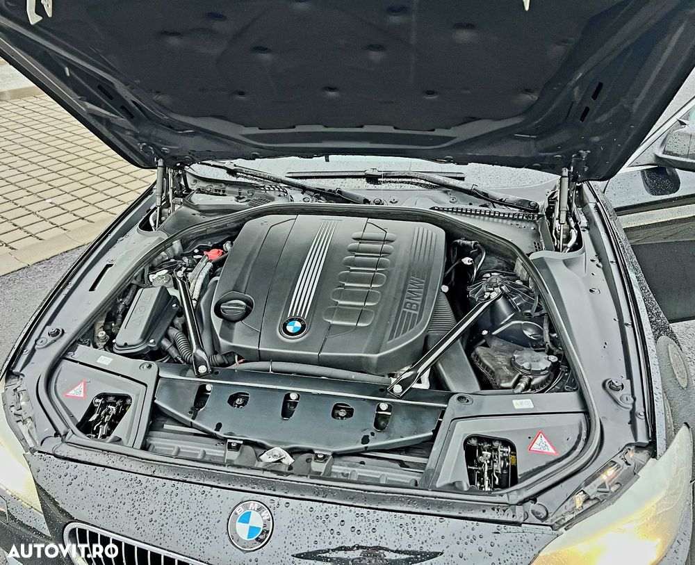BMW Seria 5 525d Aut. - 10