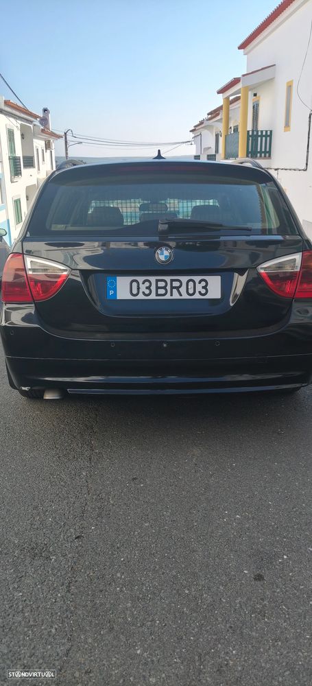 BMW 320 d - 4