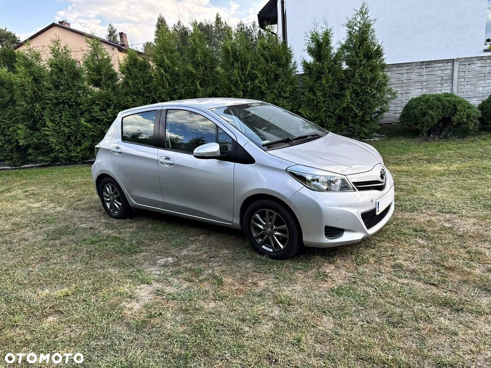 Toyota Yaris 1.33 VVT-i Edition 2014 - 12
