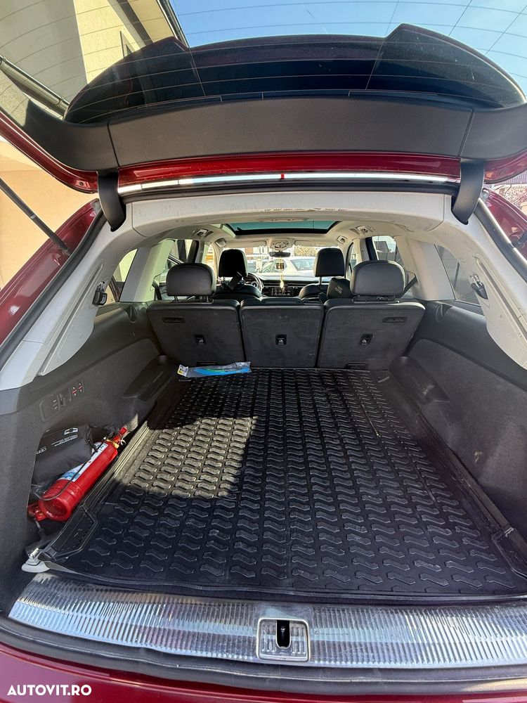 Audi Q7 3.0 50 TDI quattro Tiptronic S Line - 8