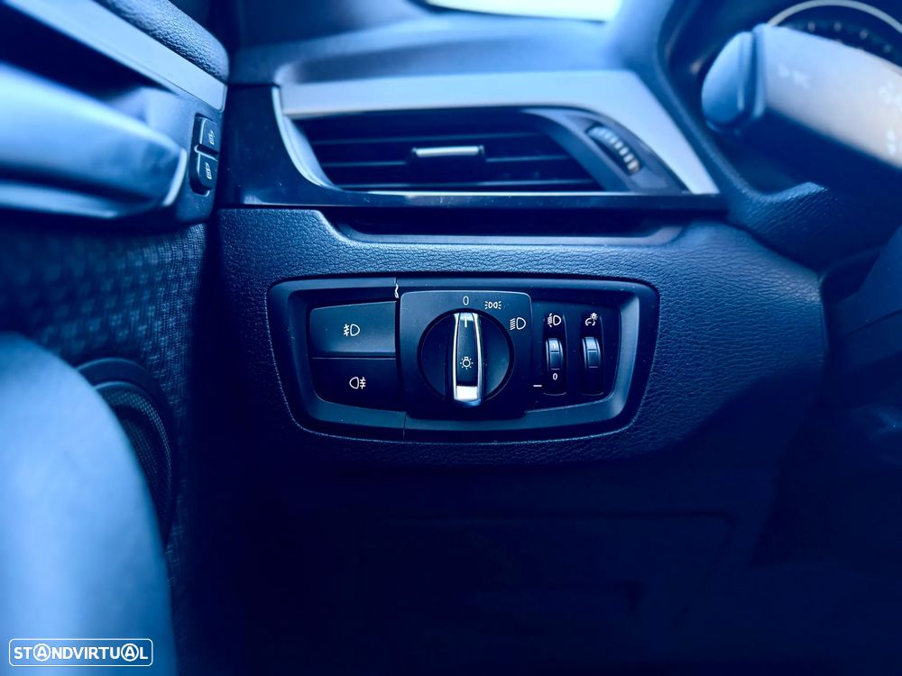 BMW X1 16 d sDrive Auto Advantage - 18