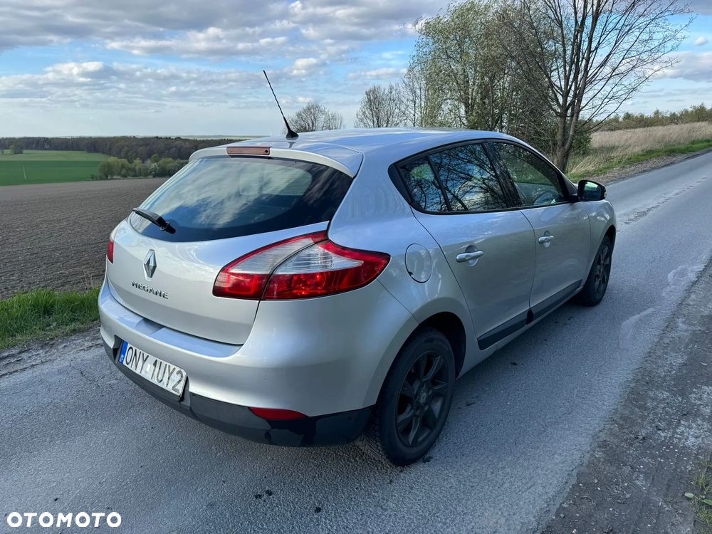Renault Megane - 8