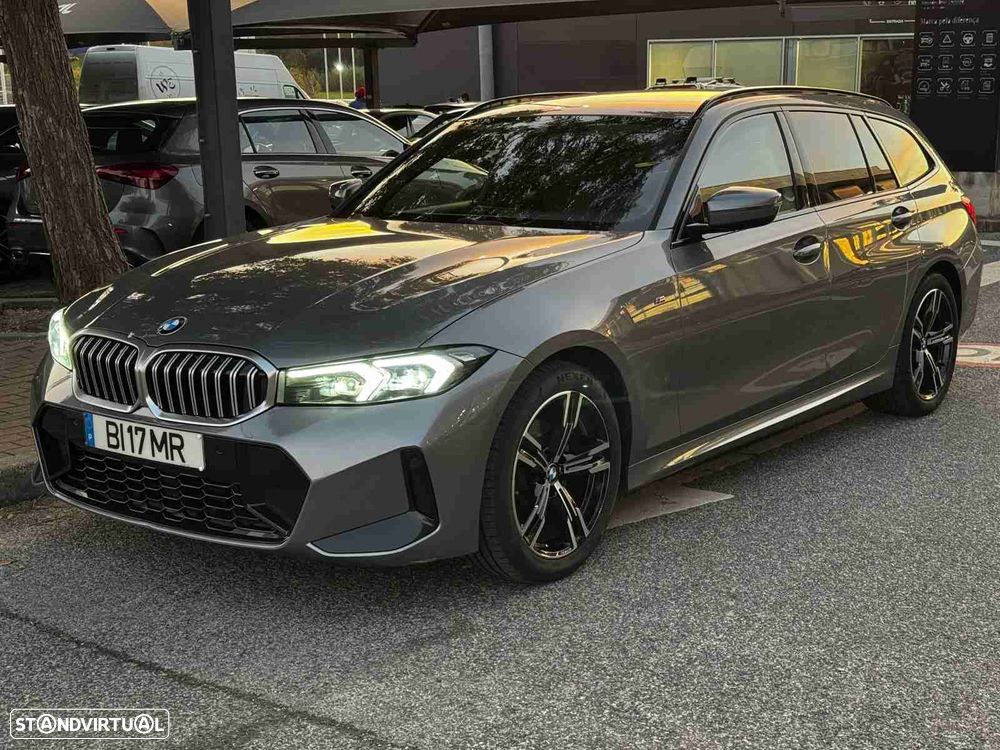 BMW 320 d Touring Pack Desportivo M Auto - 1